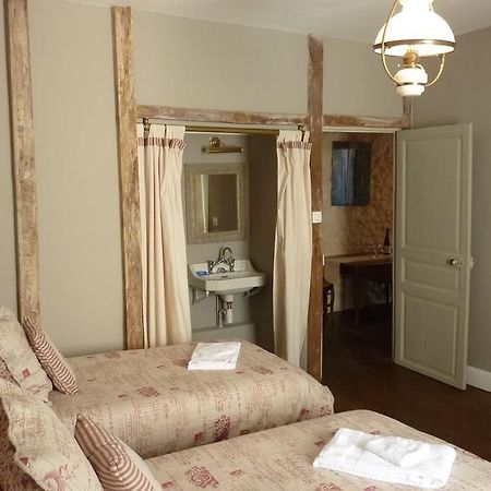 Le Logis Alexandra Bnb La Trimouille Exterior photo