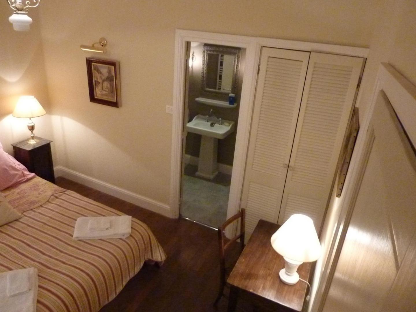 Le Logis Alexandra Bnb La Trimouille Room photo
