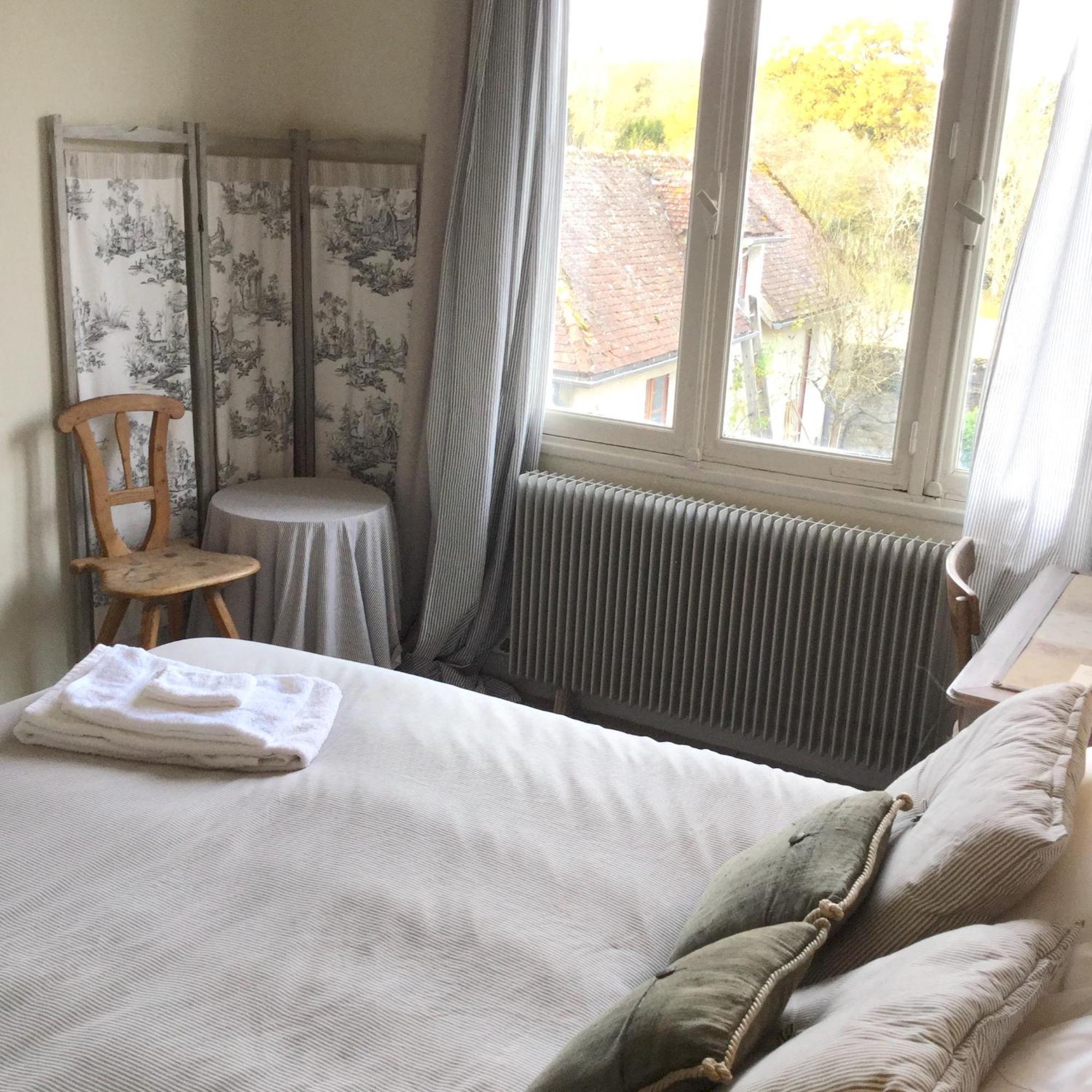 Le Logis Alexandra Bnb La Trimouille Exterior photo