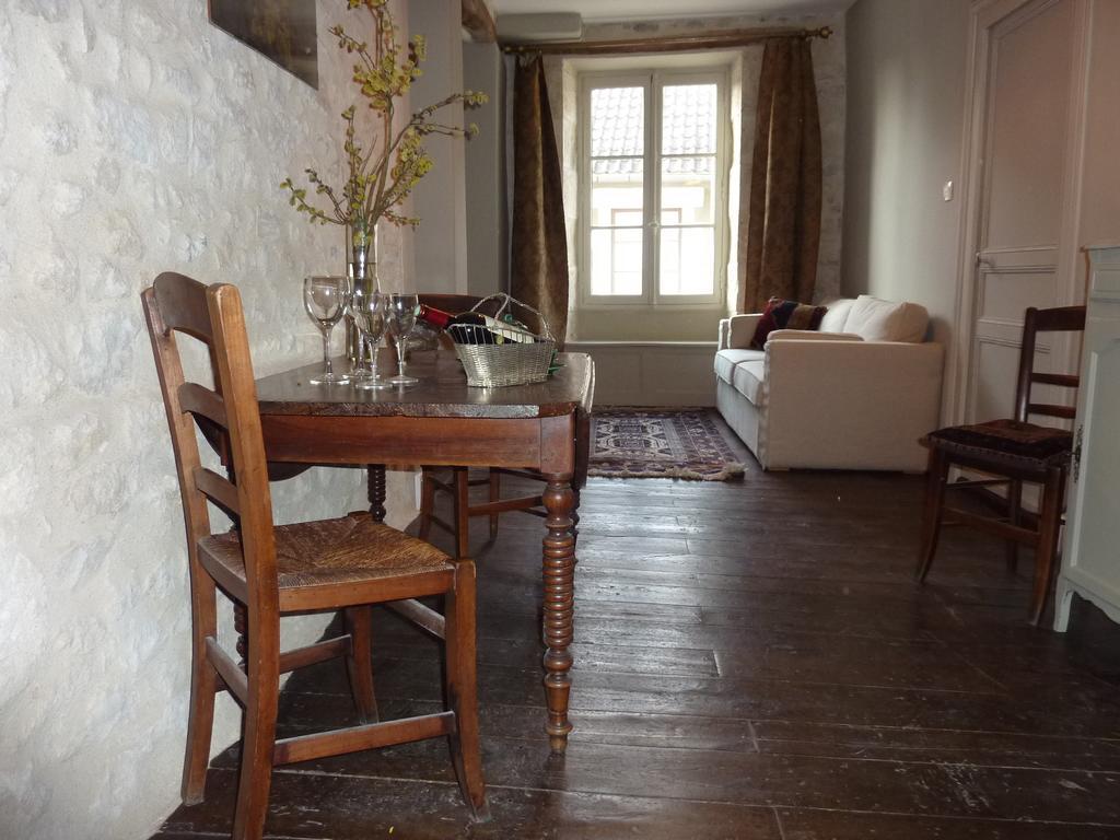 Le Logis Alexandra Bnb La Trimouille Room photo