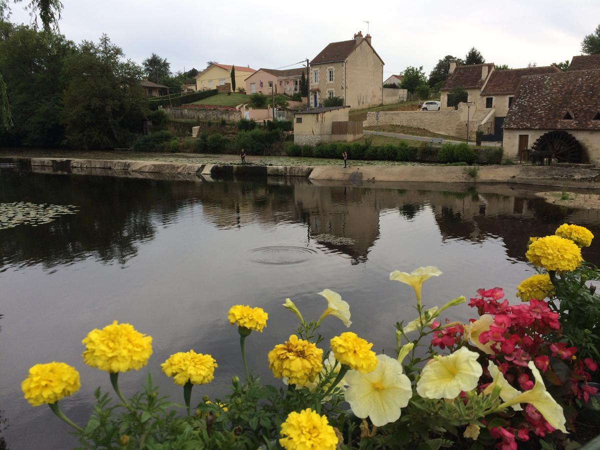 Le Logis Alexandra Bnb La Trimouille Exterior photo